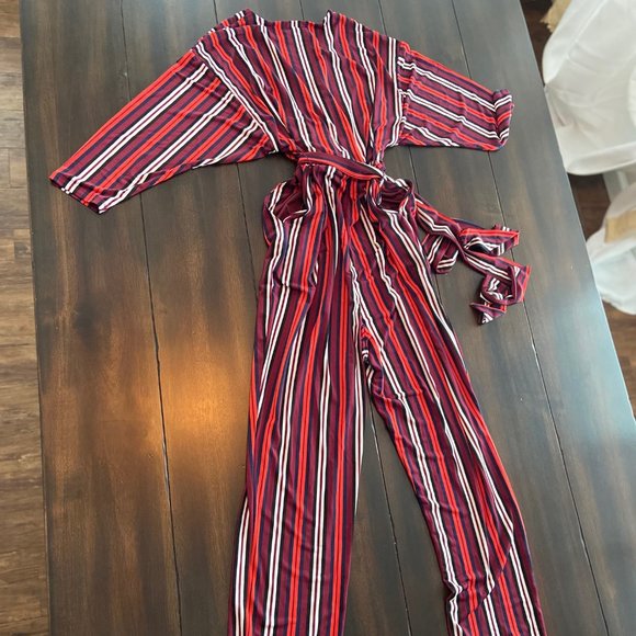Express Jumpsuit - Picture 2 of 5